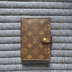 Louis Vuitton Monogram PM Agenda